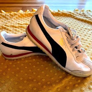 Puma sneakers